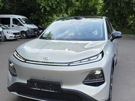 2026 Changan Qiyuan Q05 51.9 kWh II, серебристый, 2400000 рублей, вид 3