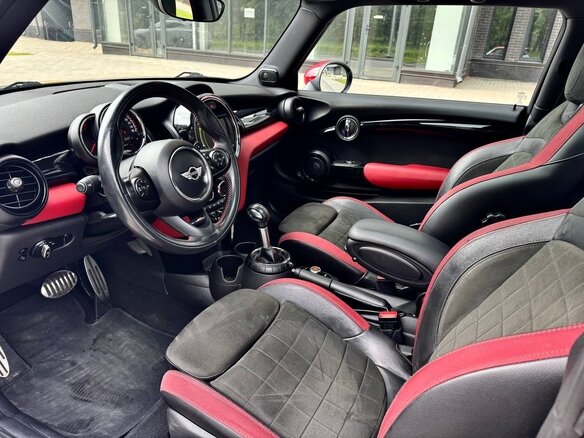 2017 Mini Hatch JCW III (F55/F56), серебристый, 2250000 рублей - вид 18