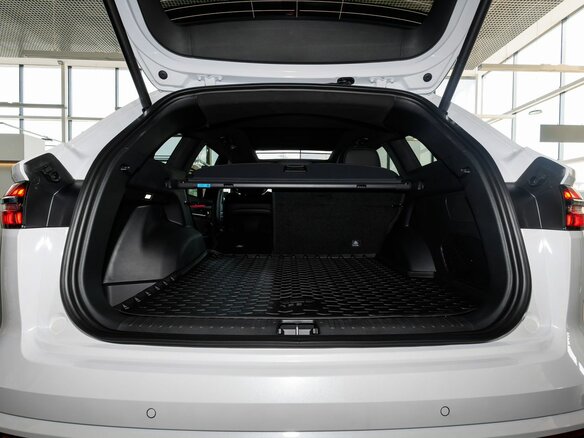 2026 Geely Monjaro I Рестайлинг, белый, 4954990 рублей - вид 36