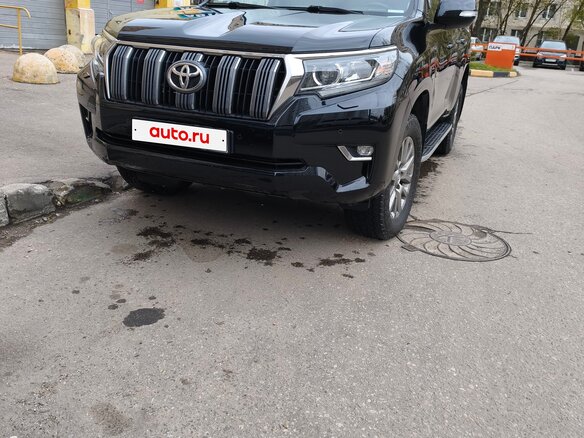 2020 Toyota Land Cruiser Prado 150 Series Рестайлинг 2, чёрный - вид 3