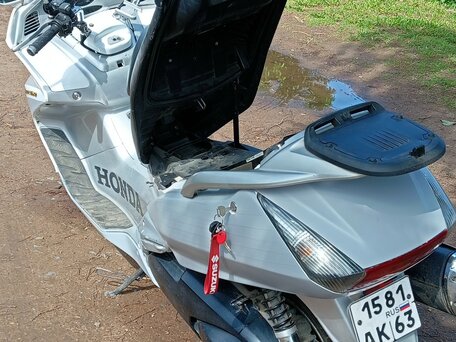 1997 Honda 400X, серебристый, 200000 рублей, вид 3