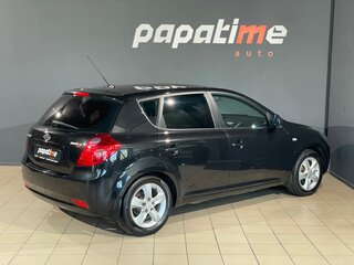 2009 Kia Ceed I, чёрный, 699000 рублей, вид 3