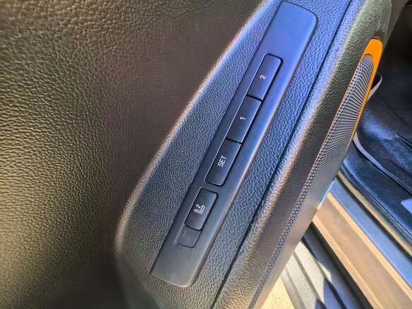 2016 Chevrolet Tahoe IV, коричневый, 3899000 рублей - вид 28