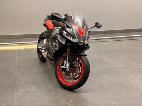 2021 Aprilia RS 660, чёрный, 1000000 рублей, вид 1