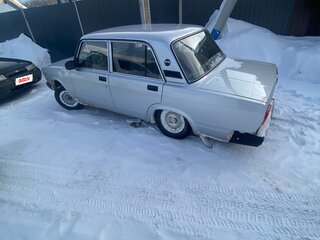 2010 Lada (ВАЗ) 2105, серебристый, 245000 рублей, вид 3