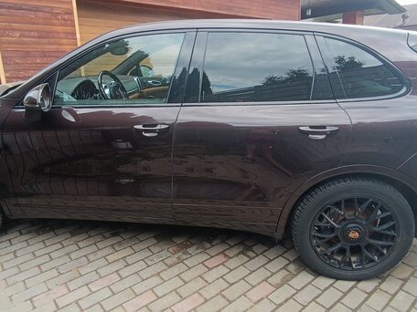 2015 Porsche Cayenne II Рестайлинг (958), коричневый, 3100000 рублей, вид 3