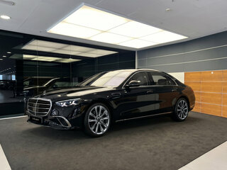 2026 Mercedes-Benz S-Класс 680 Long 4MATIC Guard VII (W223) Рестайлинг, чёрный, 145000000 рублей, вид 1