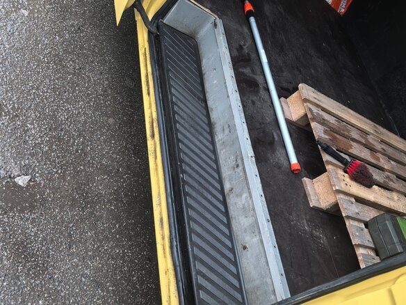 2008 Volkswagen Crafter, жёлтый, 1550000 рублей - вид 9