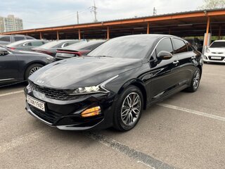 2022 Kia K5 III, чёрный, 1950000 рублей, вид 5