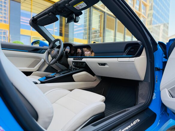 2022 Porsche 911 Carrera 4 GTS VIII (992), синий - вид 25