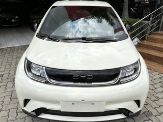 2025 BYD Dolphin 44.9 kWh I, белый, 1690000 рублей, вид 2