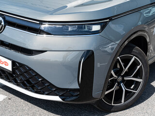 2026 Volkswagen Tavendor I Рестайлинг, серый, 6185000 рублей, вид 2