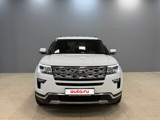 2018 Ford Explorer V Рестайлинг, белый, 3150000 рублей, вид 2