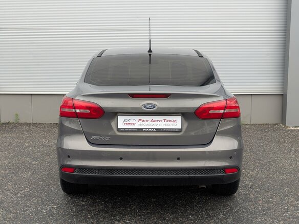 2016 Ford Focus III Рестайлинг, коричневый - вид 3
