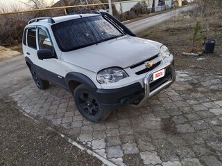 2014 Chevrolet Niva I Рестайлинг, белый, 570000 рублей, вид 5