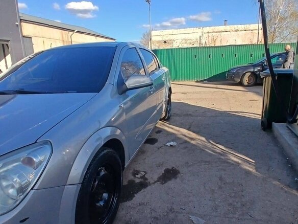2007 Opel Astra H Рестайлинг, серебристый, 225000 рублей - вид 4