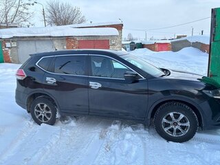2016 Nissan X-Trail III, чёрный, 1350000 рублей, вид 3