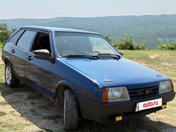 2005 Lada (ВАЗ) 21093i, синий, 250000 рублей