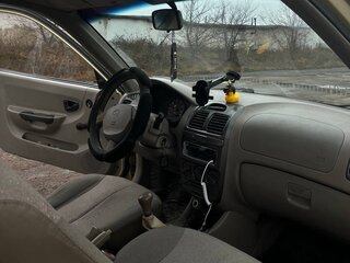 2000 Hyundai Accent II, жёлтый, 180000 рублей, вид 5
