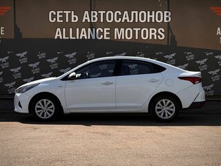 2020 Hyundai Solaris II Рестайлинг, белый, 1149000 рублей, вид 4