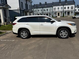 2014 Toyota Highlander III (XU50), белый, 3350000 рублей, вид 4