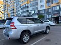 2014 Toyota Land Cruiser Prado 150 Series Рестайлинг 1, серебристый, 3150000 рублей - вид 6