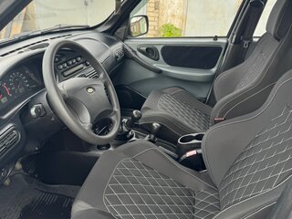 2004 Chevrolet Niva I, серебристый, 500000 рублей, вид 5