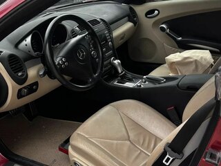 2005 Mercedes-Benz SLK-Класс 350 II (R171), красный, 1480000 рублей, вид 3