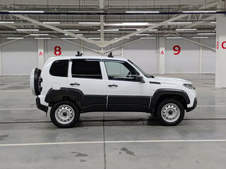 2022 Lada (ВАЗ) Niva Travel I, белый, 815000 рублей, вид 5