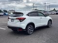 2021 Honda Vezel I Рестайлинг, белый, 1690000 рублей - вид 4