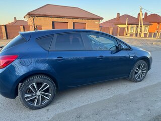 2011 Opel Astra J, синий, 599000 рублей, вид 4