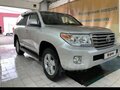 2015 Toyota Land Cruiser 200 Series Рестайлинг 1, серебристый, 6000000 рублей