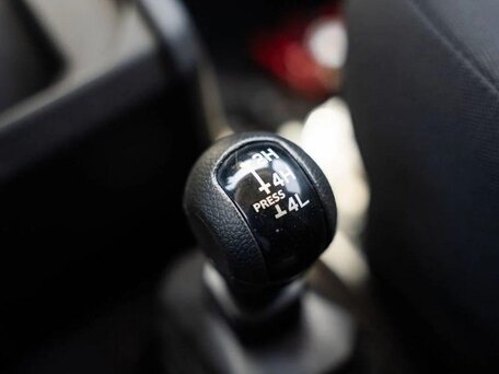 2026 Suzuki Jimny IV, синий, 3255000 рублей, вид 5
