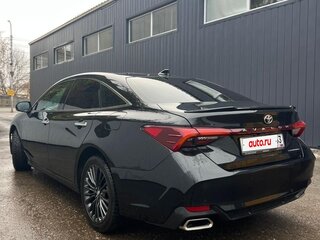 2022 Toyota Avalon V, чёрный, 3950000 рублей, вид 4
