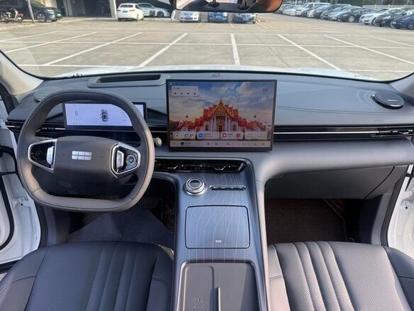 2026 Geely Galaxy E5 60.22 kWh, белый, 3450000 рублей - вид 7