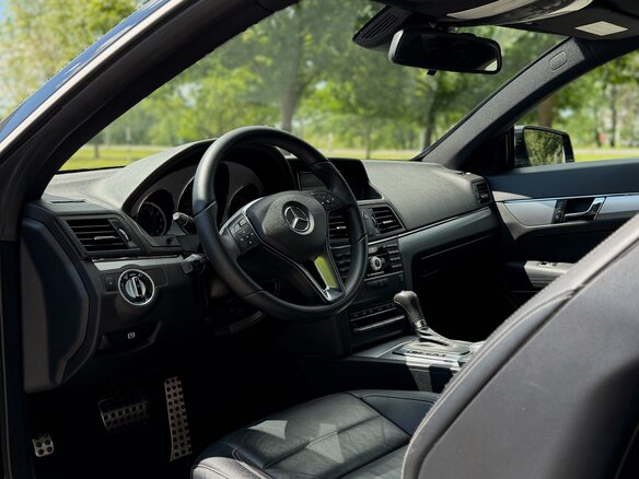 2011 Mercedes-Benz E-Класс 250 7G-Tronic IV (W212, S212, C207), чёрный, 1250000 рублей - вид 9