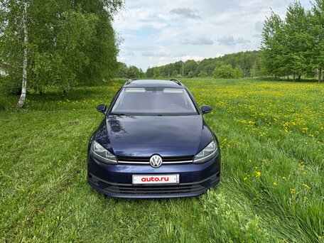 2019 Volkswagen Golf VII Рестайлинг, синий, 1390000 рублей, вид 2