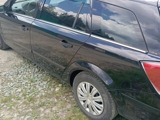 2005 Opel Astra H, чёрный, 600000 рублей, вид 4