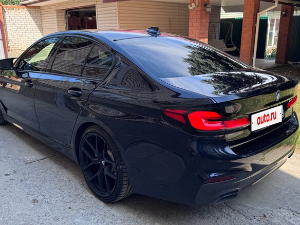 2019 BMW 5 серии 520d VII (G30/G31/G38), чёрный, 3790000 рублей - вид 16