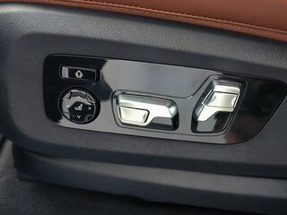 2025 BMW X5 M60i IV (G05/G18) Рестайлинг, чёрный, 18750000 рублей, вид 5