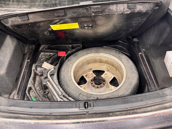 1999 Audi A8 I (D2) Рестайлинг, фиолетовый, 520000 рублей - вид 28