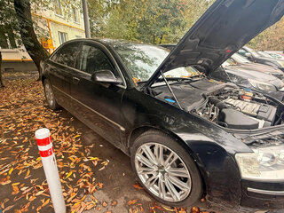 2005 Audi A8 II (D3) Рестайлинг, чёрный, 600000 рублей, вид 5