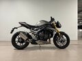 2021 Triumph Speed Triple, серый, 1250000 рублей