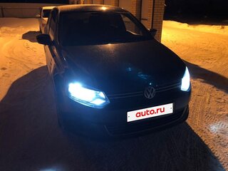 2013 Volkswagen Polo V, чёрный, 950000 рублей, вид 3