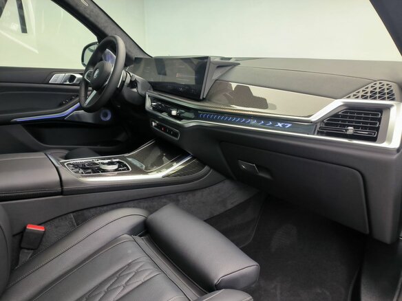 2026 BMW X7 40d I (G07) Рестайлинг, серый - вид 22