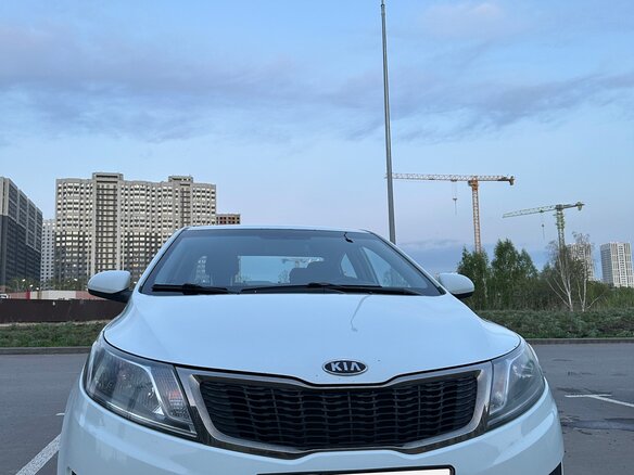 2012 Kia Rio III, белый, 660000 рублей - вид 6
