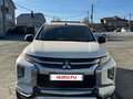 2020 Mitsubishi L200 V Рестайлинг, белый - вид 1