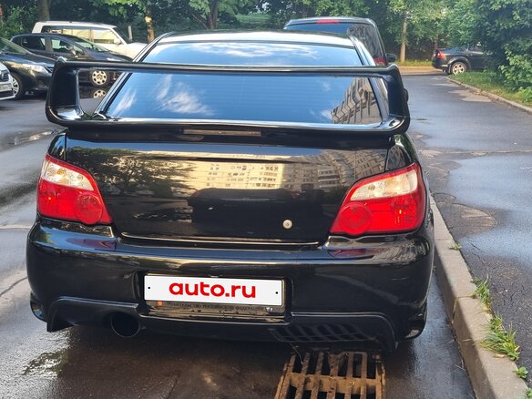 2004 Subaru Impreza WRX II Рестайлинг 1, чёрный, 1100000 рублей - вид 2