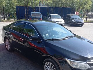 2014 Toyota Camry VII (XV50) Рестайлинг, чёрный, 1580000 рублей, вид 4