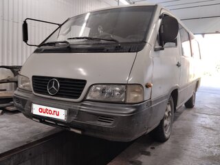 2001 SsangYong Istana I, серый, 380000 рублей, вид 2